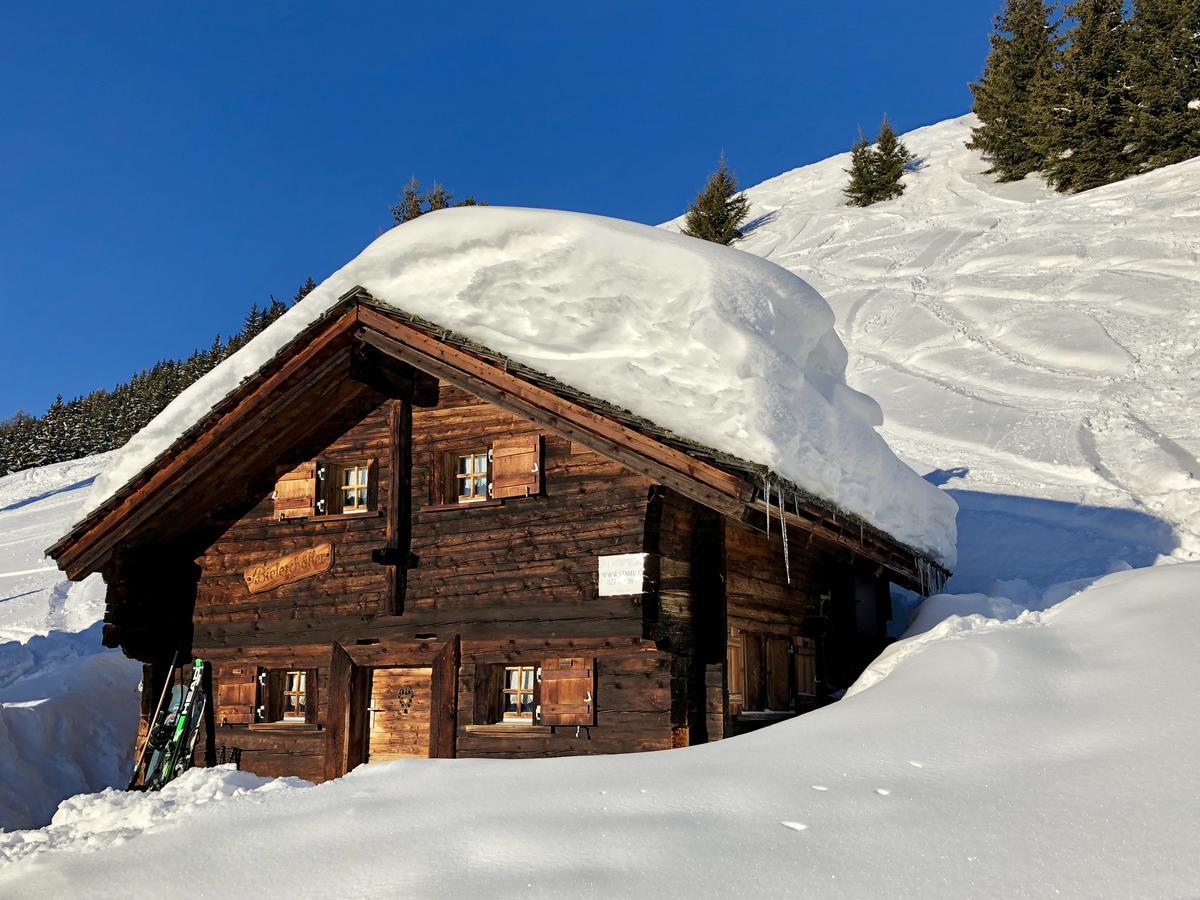 Villa Alphütte Bielerchäller Fiesch Exterior foto